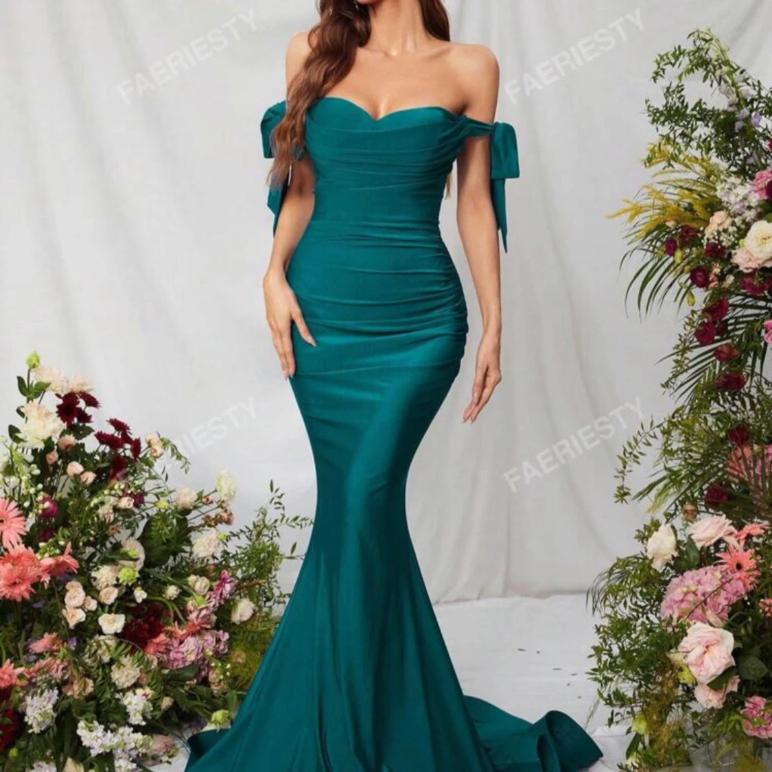 Grön bröllopsklänning  - 92