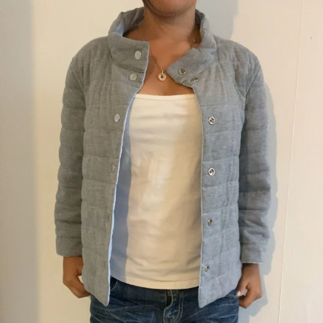 Trekvartsärmad dubbelsidig hernoliknande jacka - 90