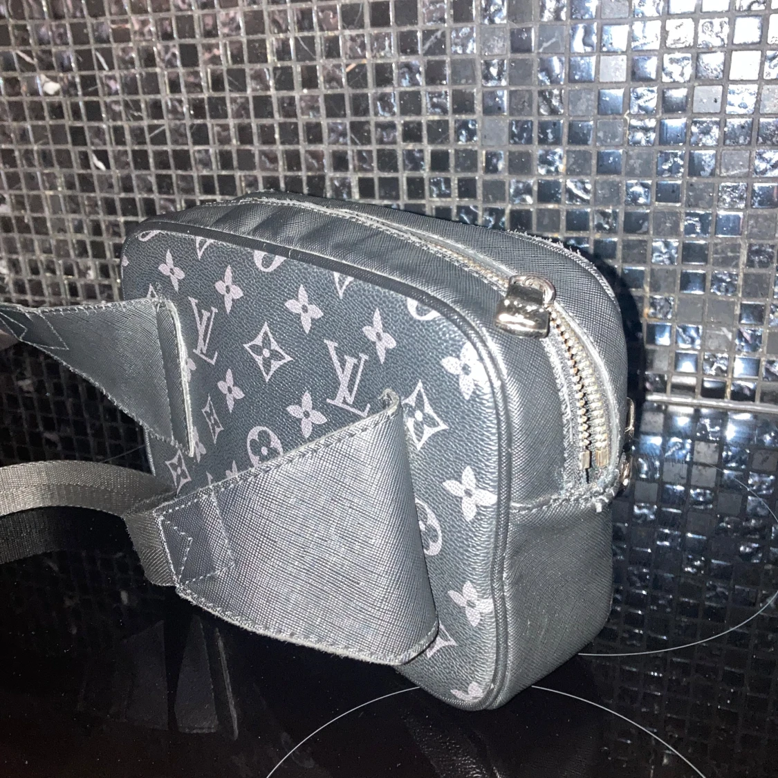 Lv väska bra skick  - 91