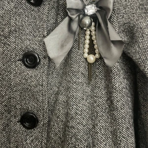 Kappa  - Har en kappa ifrån Esprit butiken i storlek S passar även om man har M  300 kr 