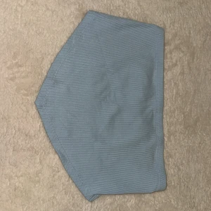 Top  - Använd 2 gånger, babyblå Tank Top 
