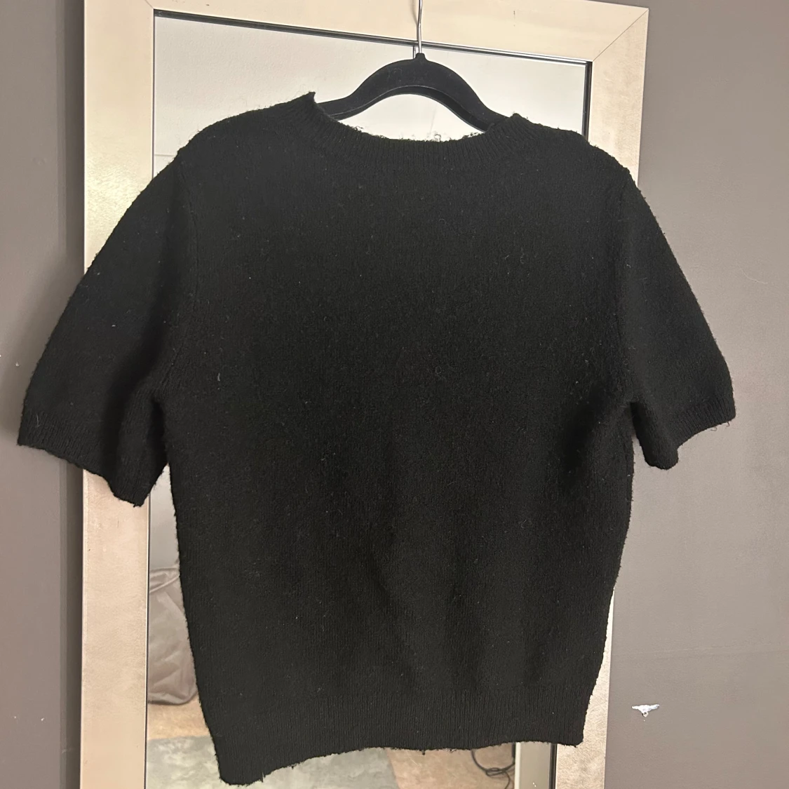 Kortärmad stickad tröja - 91