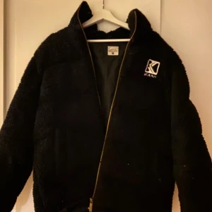 varm vinterjacka - jättefin och väldigt varm