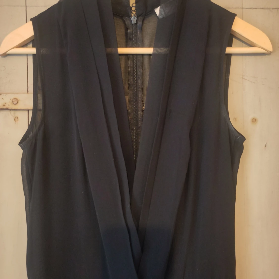 Svart ärmlös klänning från H&M - 92