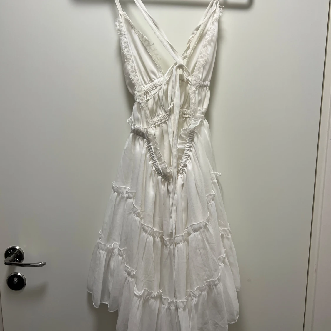 klänning med öppen rygg - 91