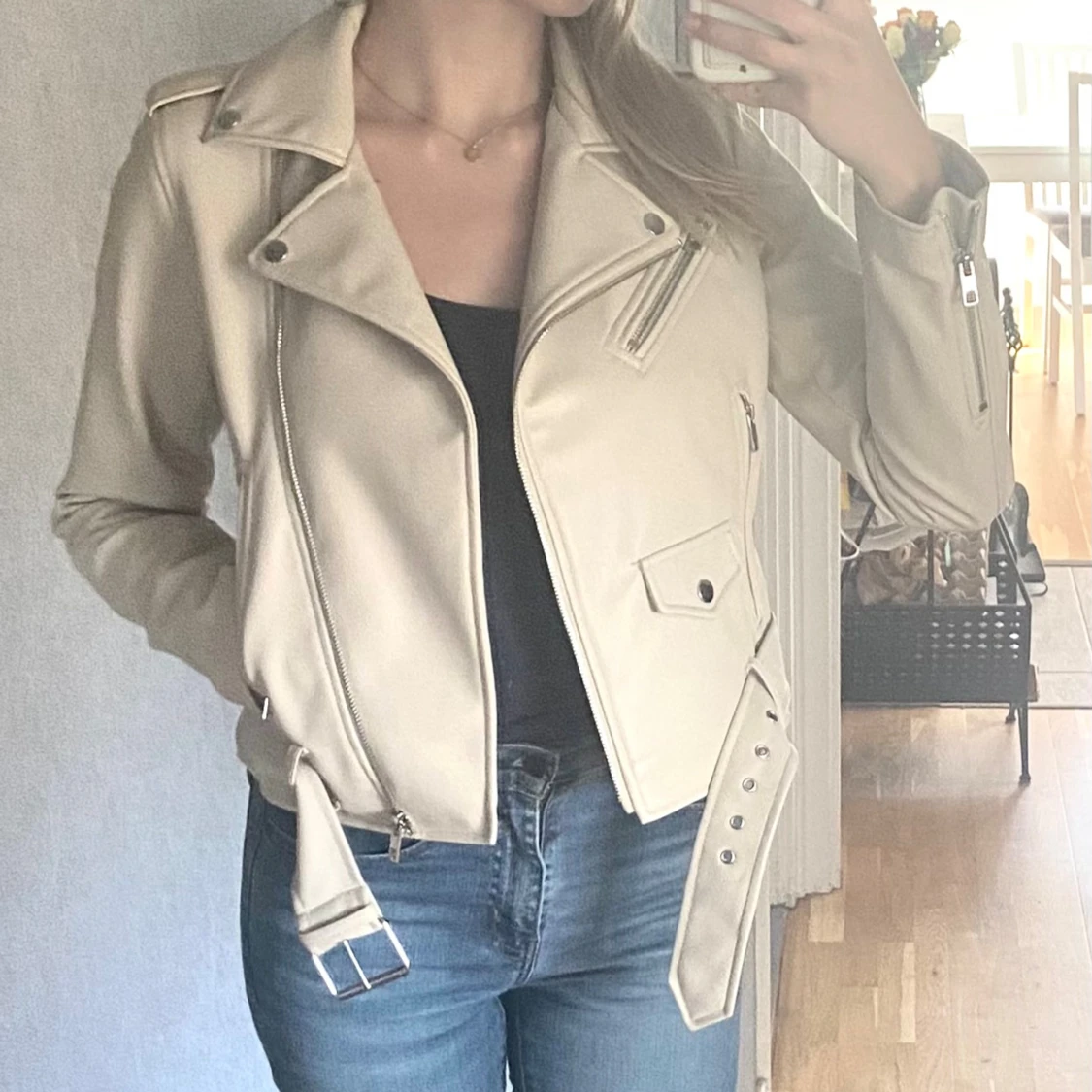 zara ”skinn” jacka