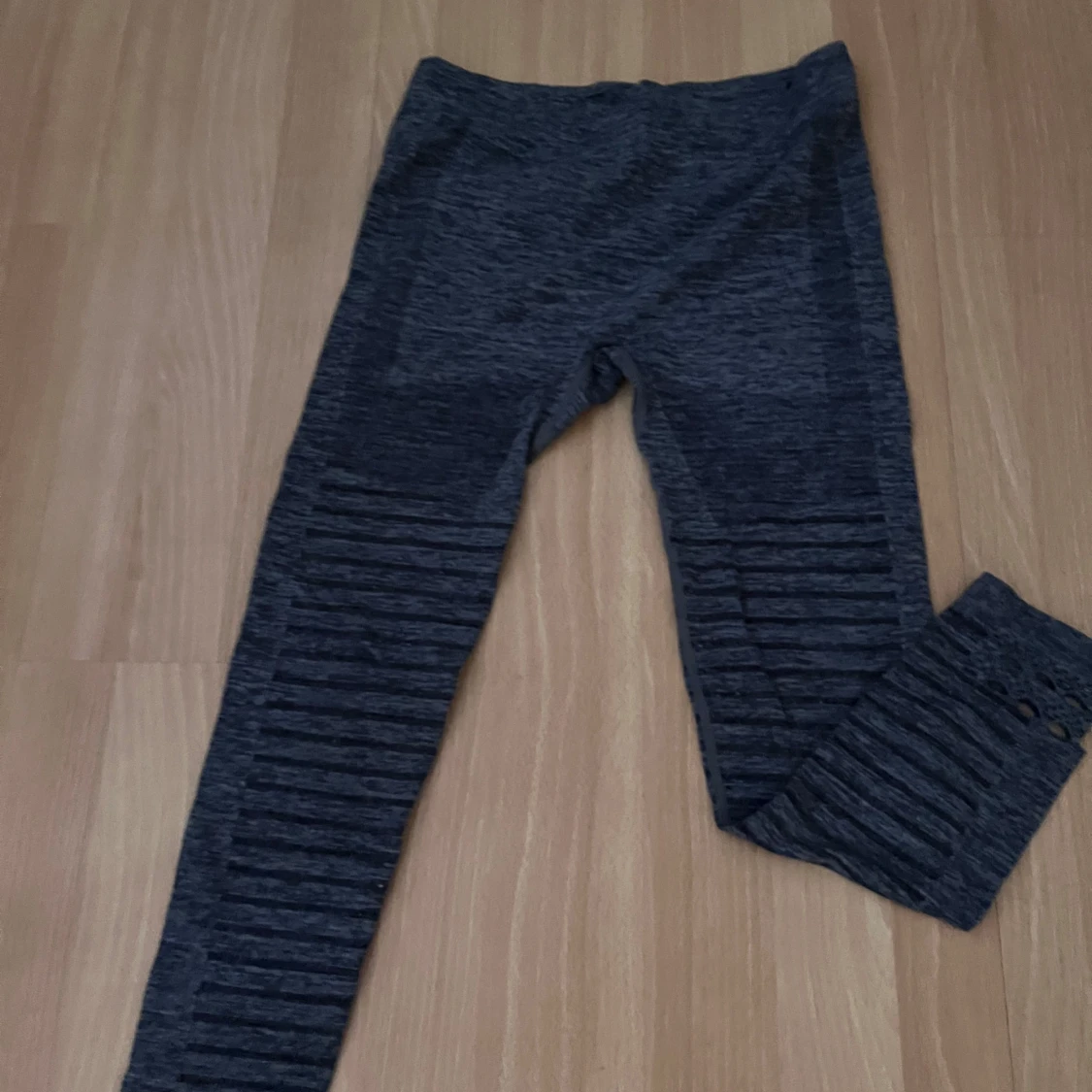 🩶Gråa träningstights🩶 - 93