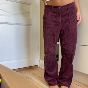 Manchester byxor - Så fin lite oversized passform. Bra skick