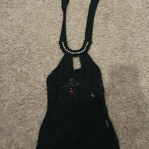 Fin top  - Fint sexig lång top💋 den är öppen uppe vid ryggen.