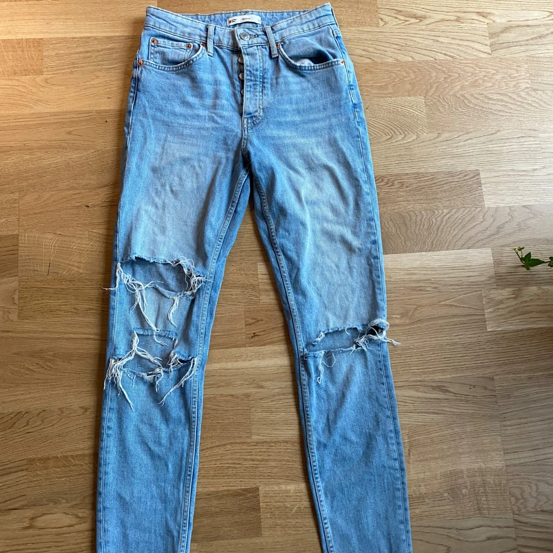 Ripped jeans - 91