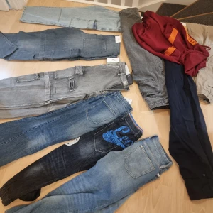 Kill Jeans - Säljer min son Jean nästa nya.