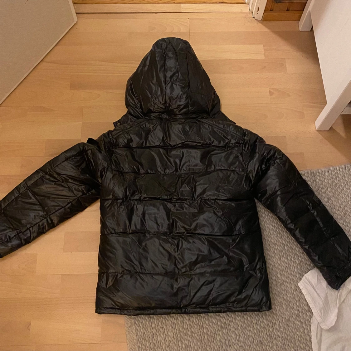 Svart jacka  - 90