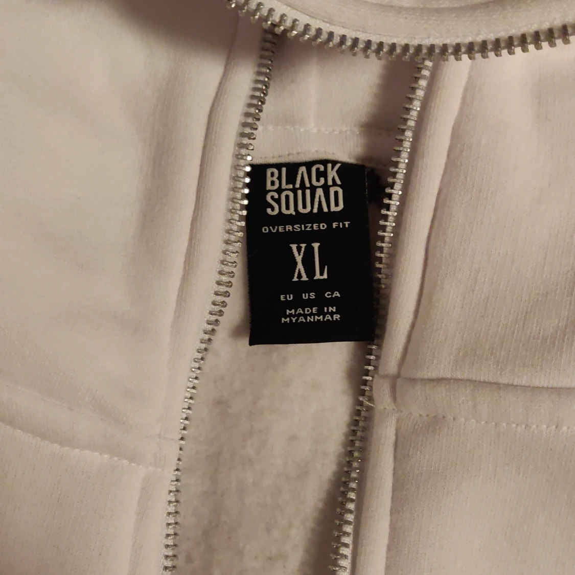 Vit hoodie black squad  - 91