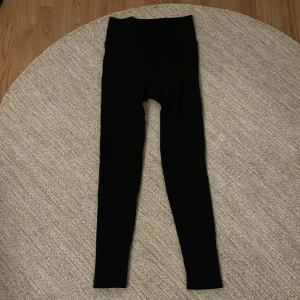 Träningsthigts  - Bra skick 