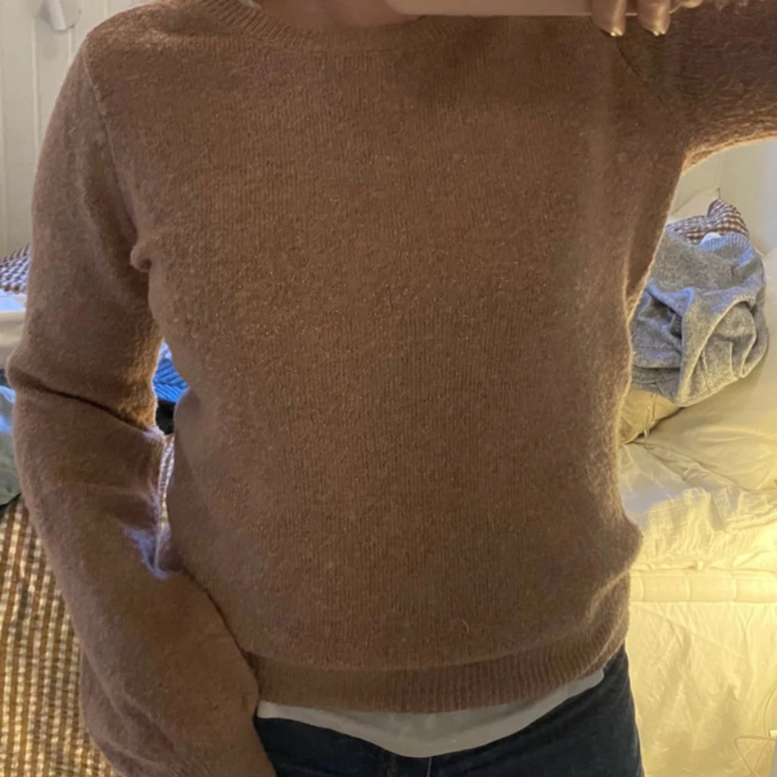 Beige stickad tröja