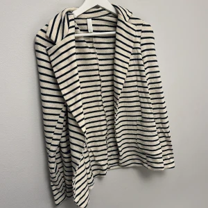 Kavaj - Hej! Säljer denna kavaj, inköpt i Spanien 