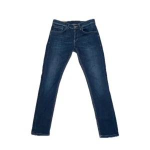 Dondup. - Dondup Jeans. Strl 31. Bra skick. Hör av er vid frågor.