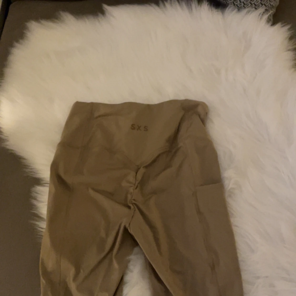 Beige leggings med hög midja - 1