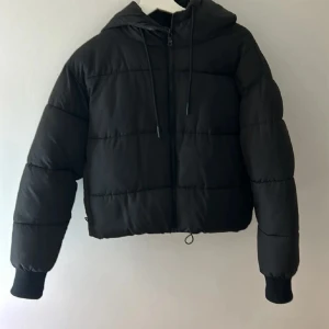 Vinter jacka - Fin vinter jacka från Monki