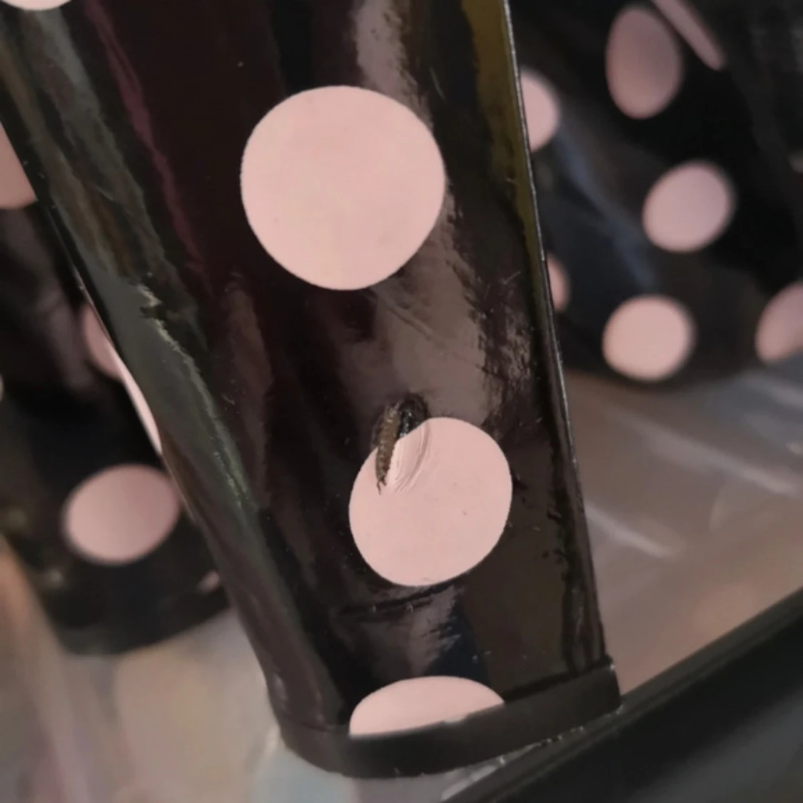 Prickiga klackar - 92