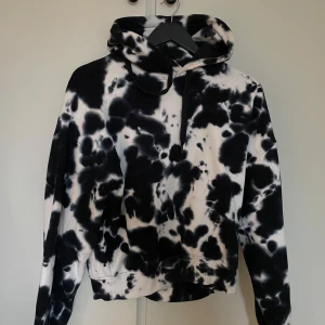 Mjukisset  - Jätteskönt och fint mjukisset, nästan helt oanvänt, jättebra skick!! Skriv gör fler bilder