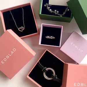 Edblad armband - Bytt till guld så säljer allt silver💕