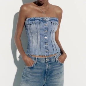 Zara - Jeanstopp ifrån Zara i strl L 🤍