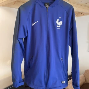 Frankrike zip tröja - Äkta Frankrike zip tröja i storlek Medium 