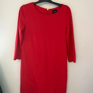 Klänning - Röd klänning