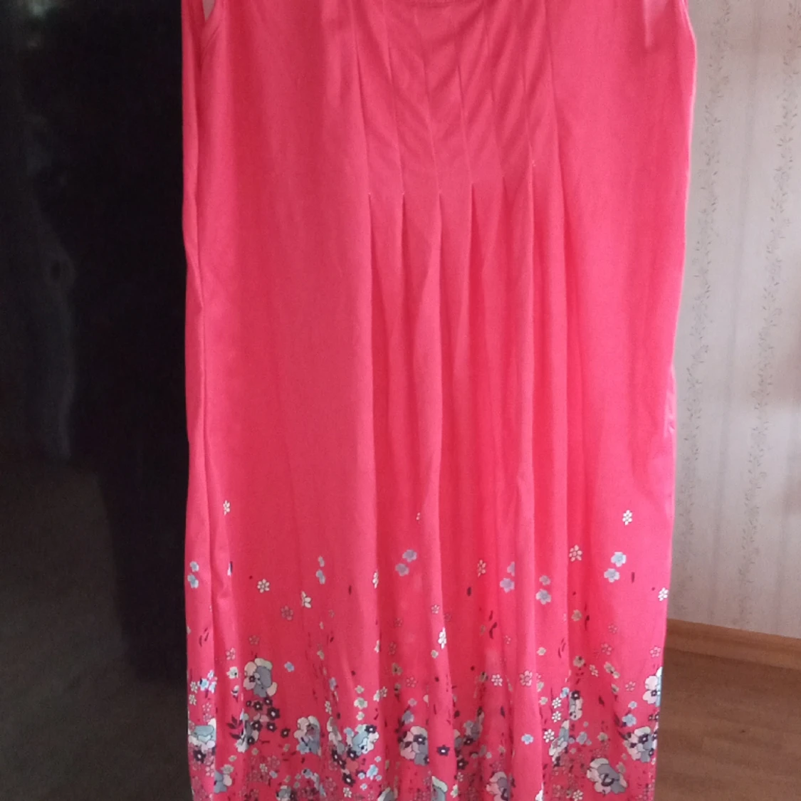 Sommarklänning mönstrad stl L  - 91