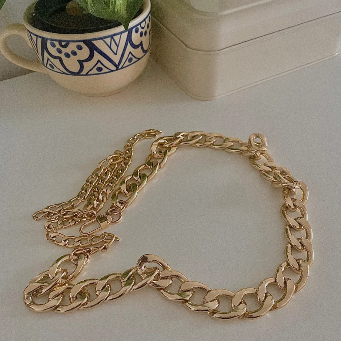 Midjeskärp från Even&Odd - 91