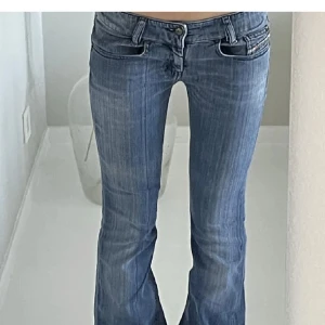 Diesel jeans  - Så snygga vintage jeans från diesel!💗