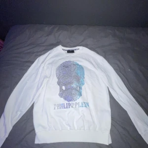 Philipp Plein tröja - Mycket fint skick. Xl men sitter som en L.