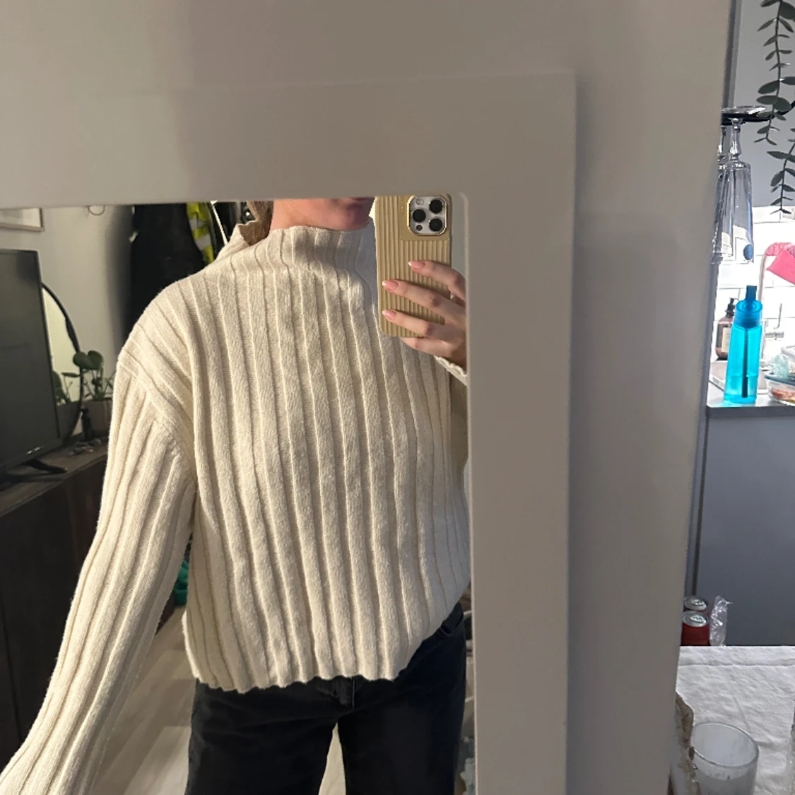 Vit stickadtröja - 90