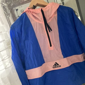 Adidas  - Träningsjacka från adidas  