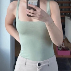 Bodysuit  - Grön Bodysuit