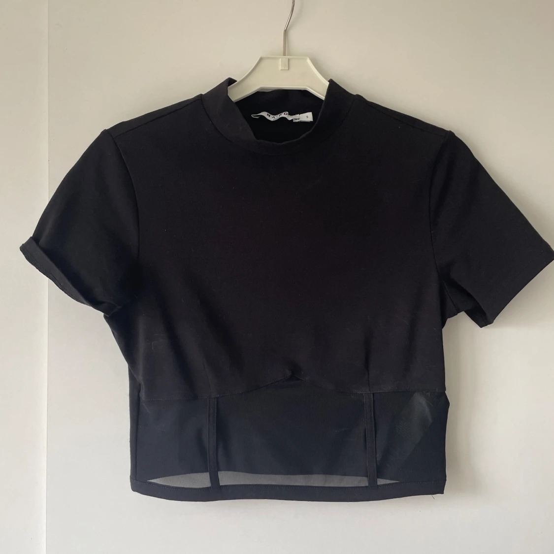 FEST TOPP CROPPED - 90