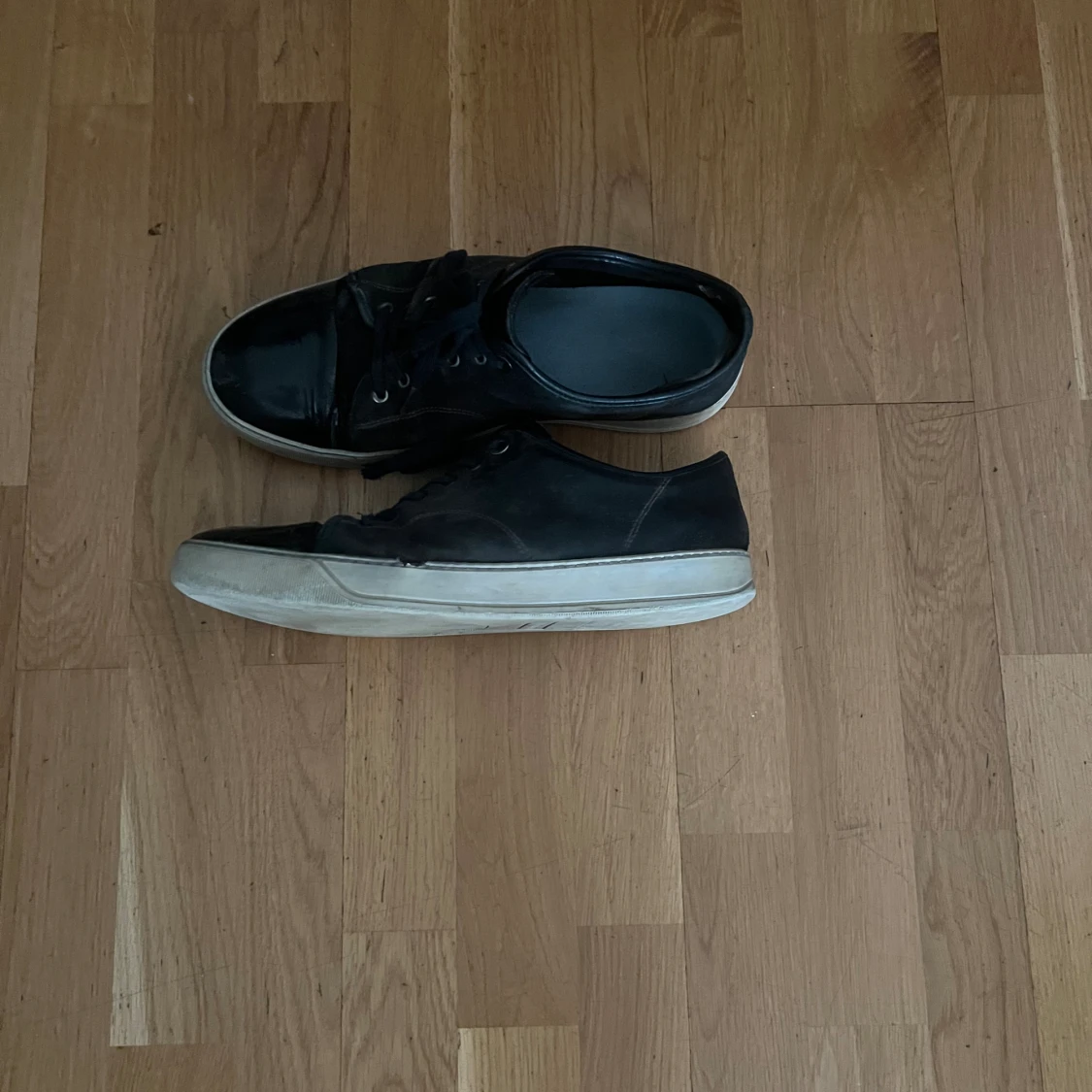 Svarta Lanvins Till Salu! - 90