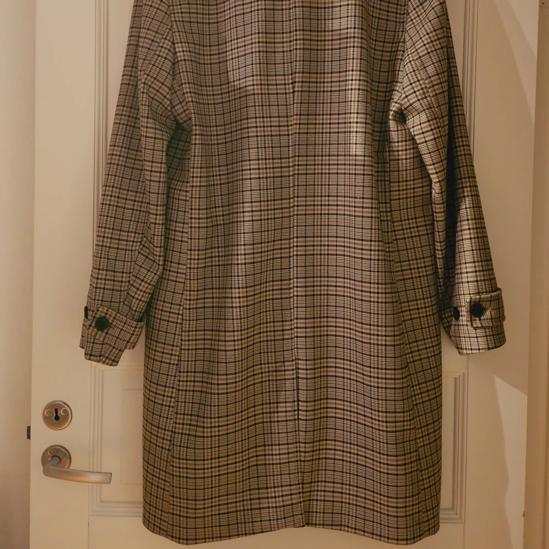 Biege lång kappa - 90