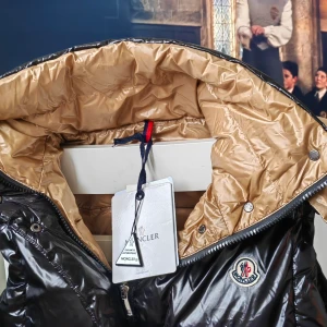 MONCLER Padded Luzule Gilet - Size too big for me  Size M/L 