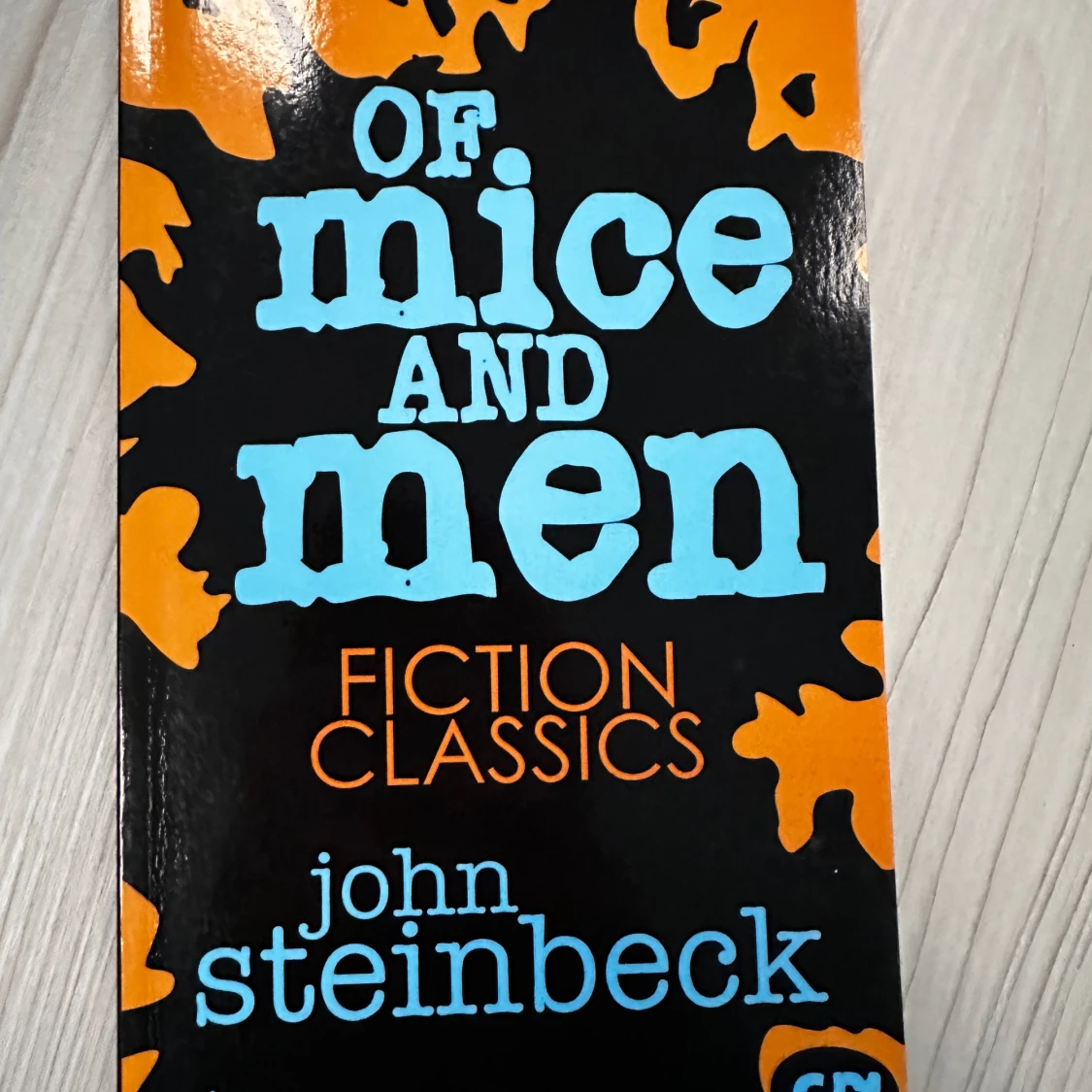 Of mice and men av Mr John Steinbeck