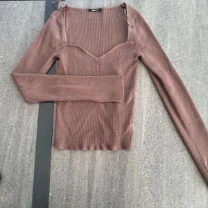 Topp Gina Tricot  - Storlek M