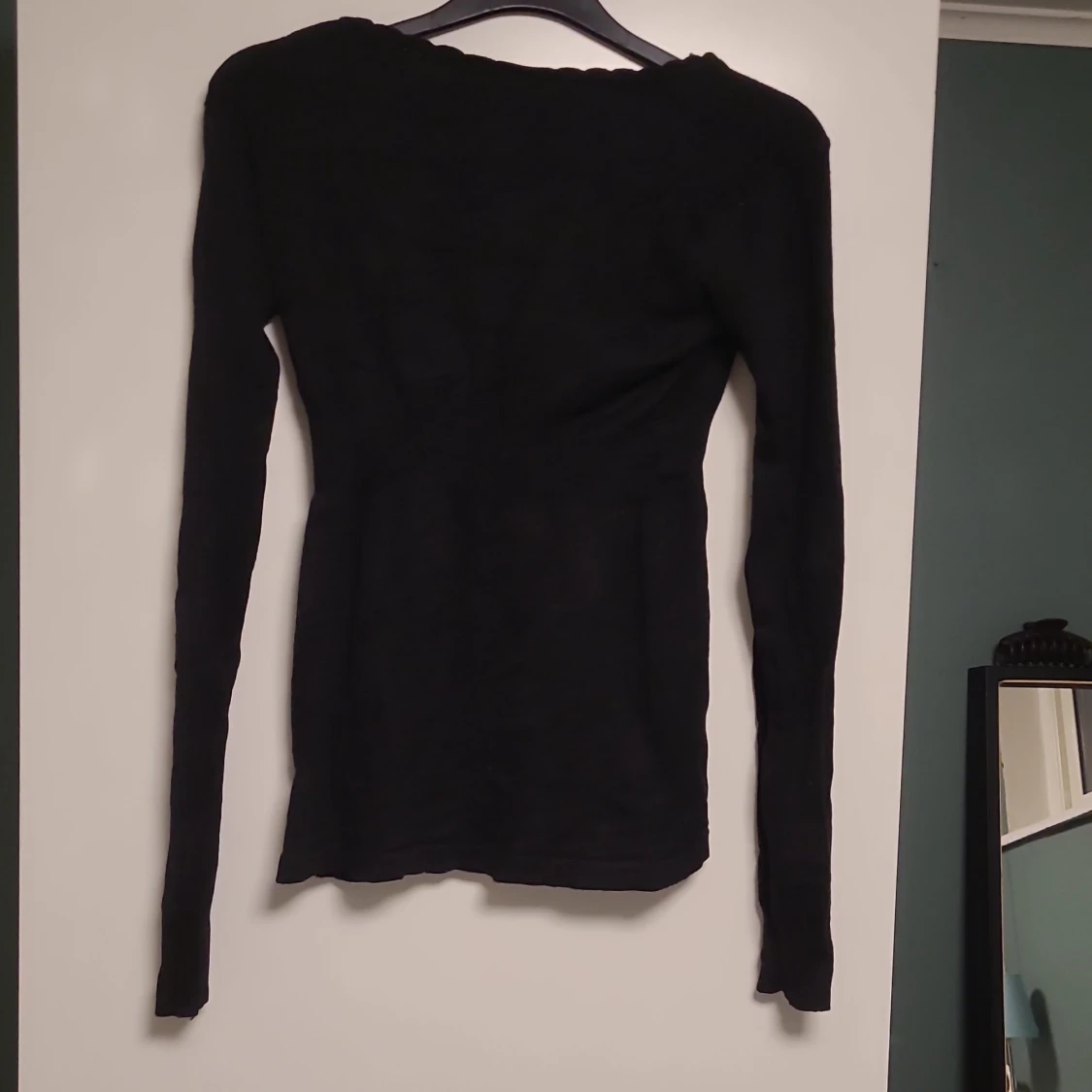 Svart långärmad tröja från Fashion One - 90