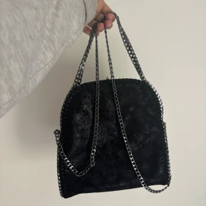 Falabella väska - Falabella liknande väska, jättegott skick🩷🩷