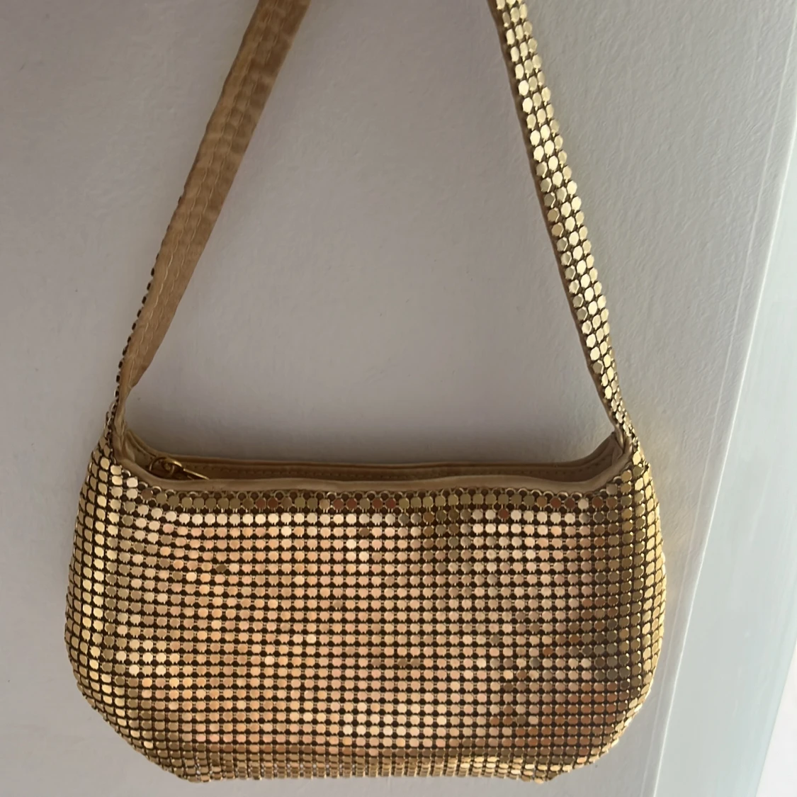 Glittrig handväska! - 93