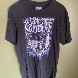 Johnnie guilbert merch - I bra skick använd 1 gång 