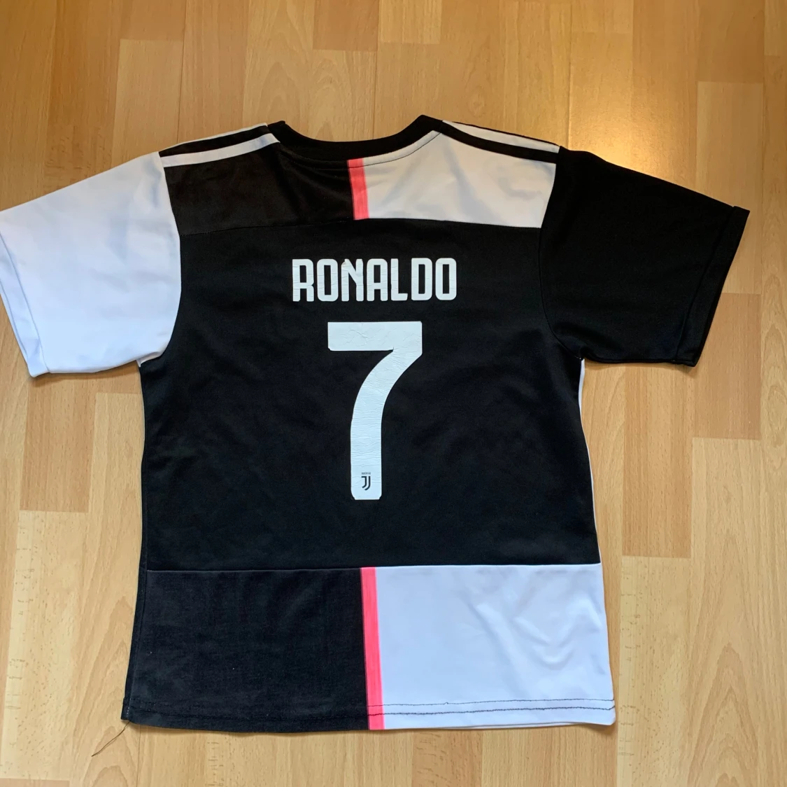 Juventus hemma 19/20 Ronaldo 7 - 90