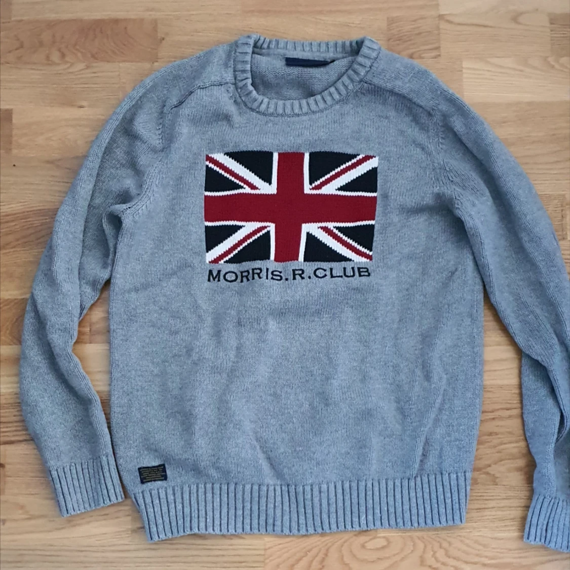 Morris sweatshirt i grå färg