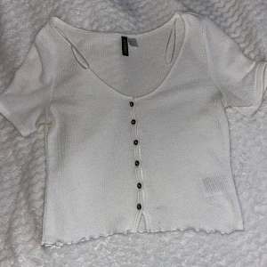 Topp - Söt vit topp