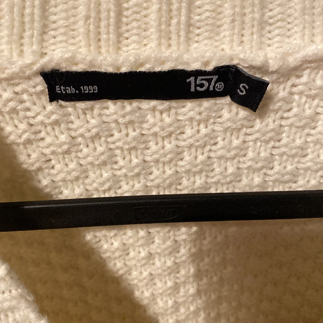 Stickad tröja  - 91